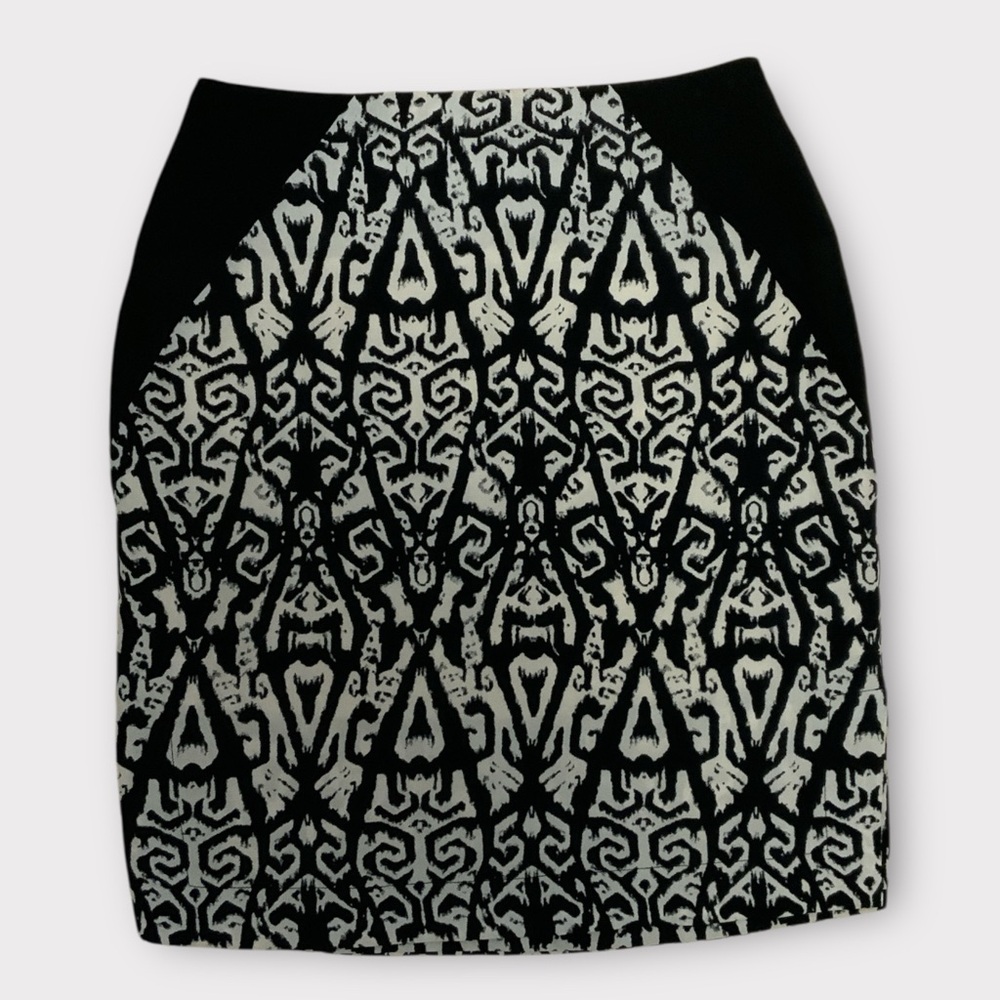 B.P. Collection Geometric Side Slit Straight Mini Skirt Size Small #198